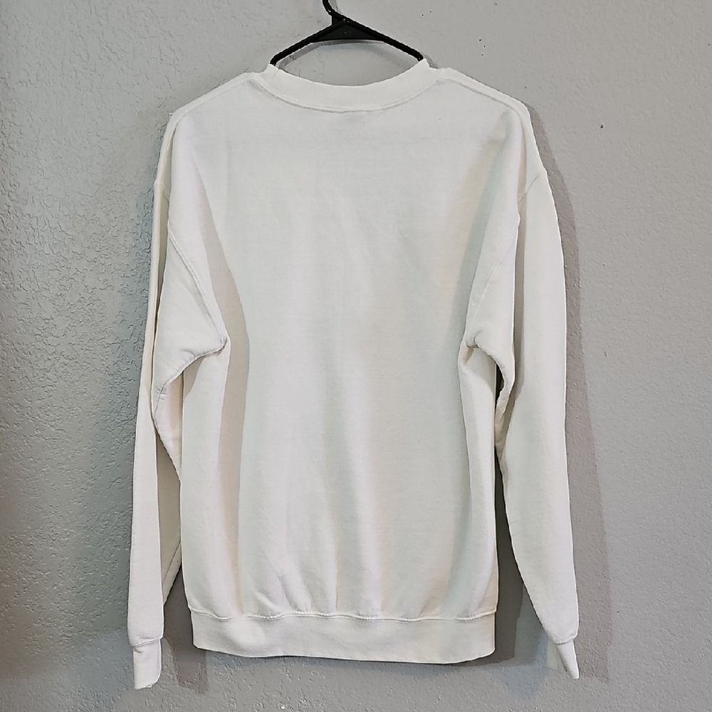 Gildan White High Noon Graphic Sweatshirt, Womens Medium - Picture 6 of 6
